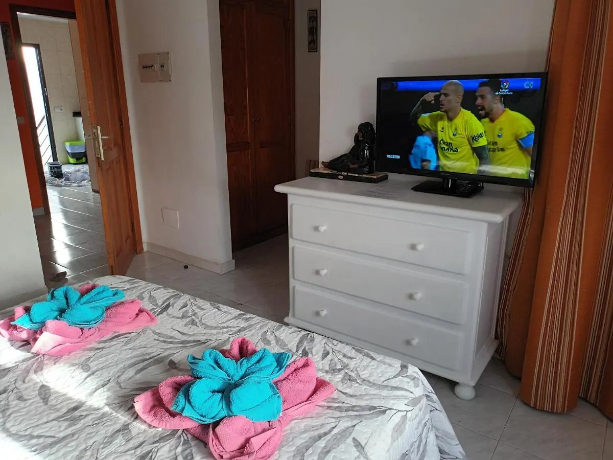 Apartamentos Playa Honda Mácher