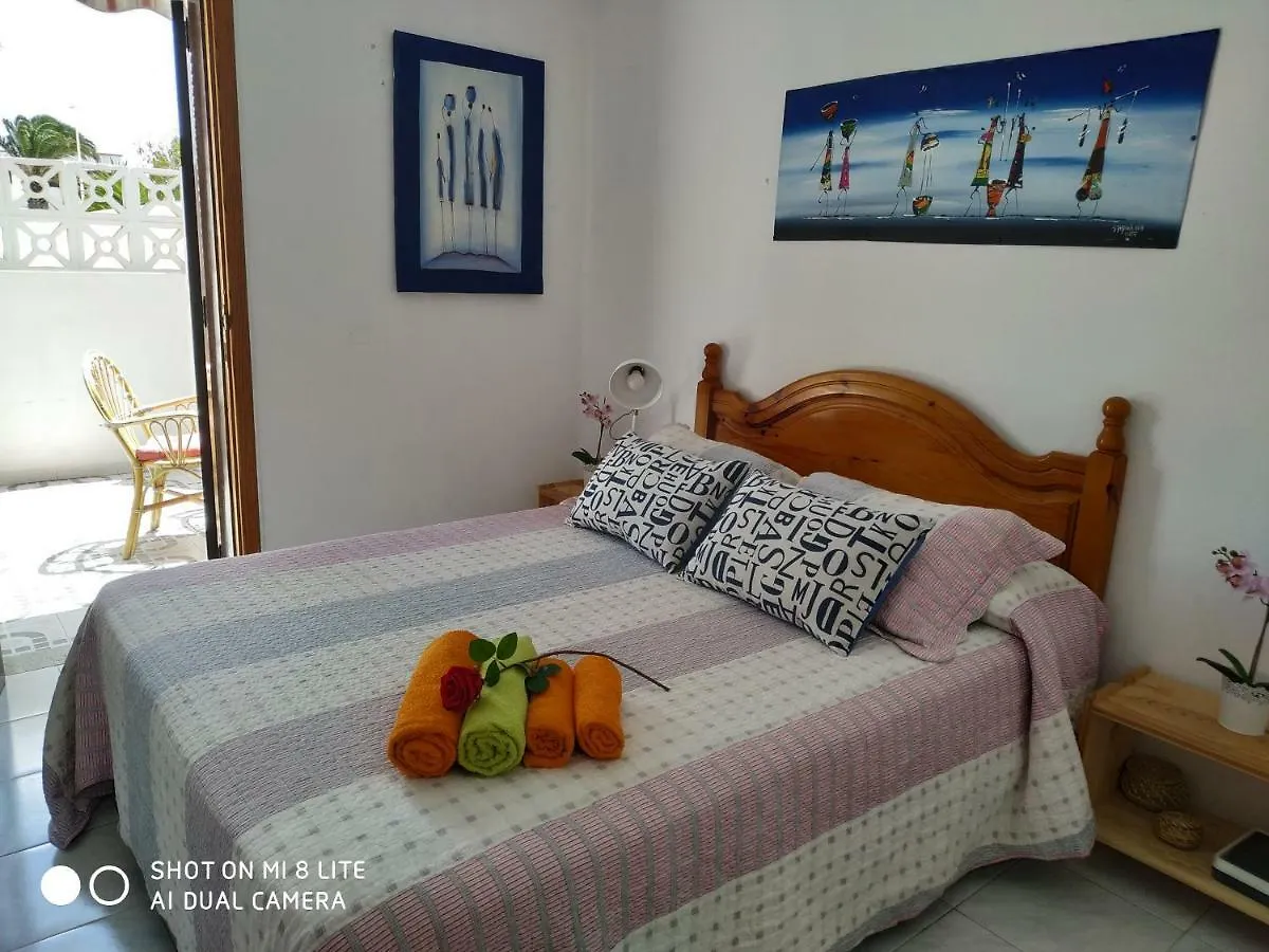 Apartamentos Playa Honda Mácher